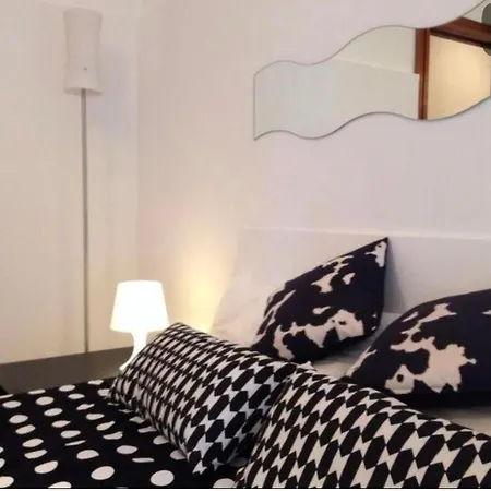 Holiday home Piazza Salotto Pescara